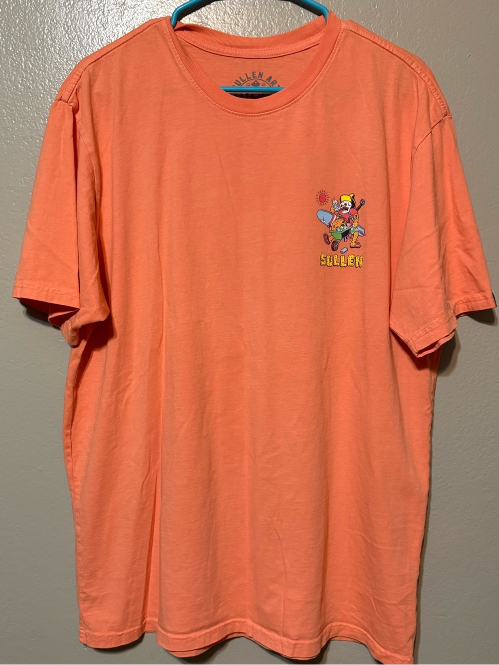Men's Size XL Sullen Art Collective Short Sleeve Crewneck T-Shirt in Coral